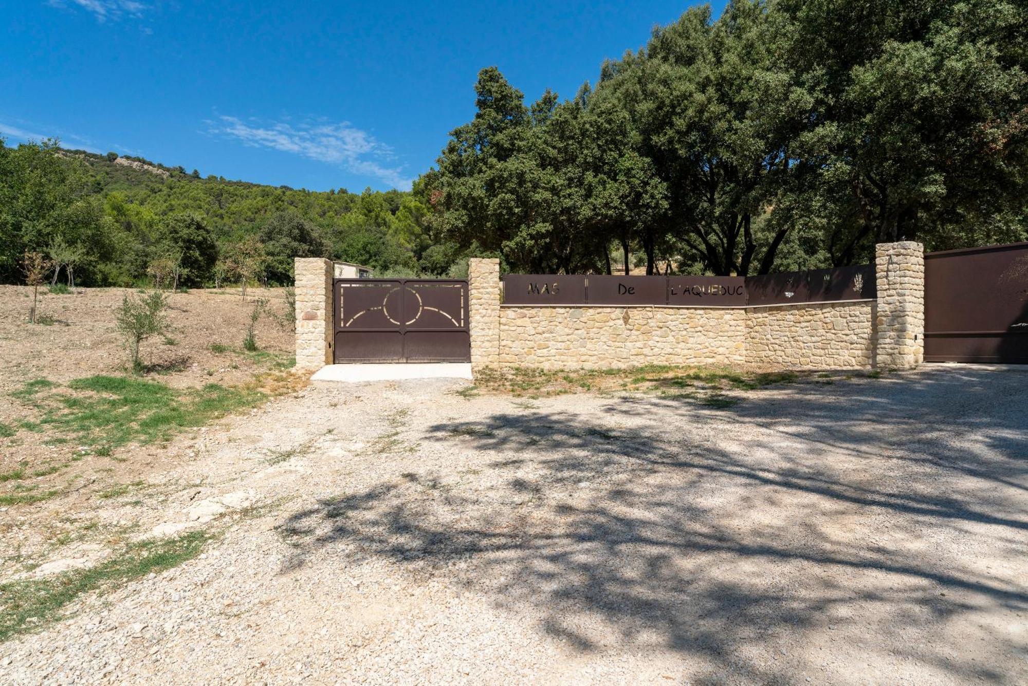 Mas De L'acqueduc Holiday home